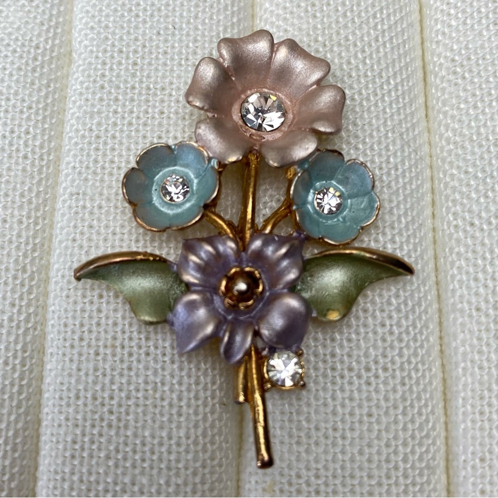 Vintage Floral Bouquet Brooch